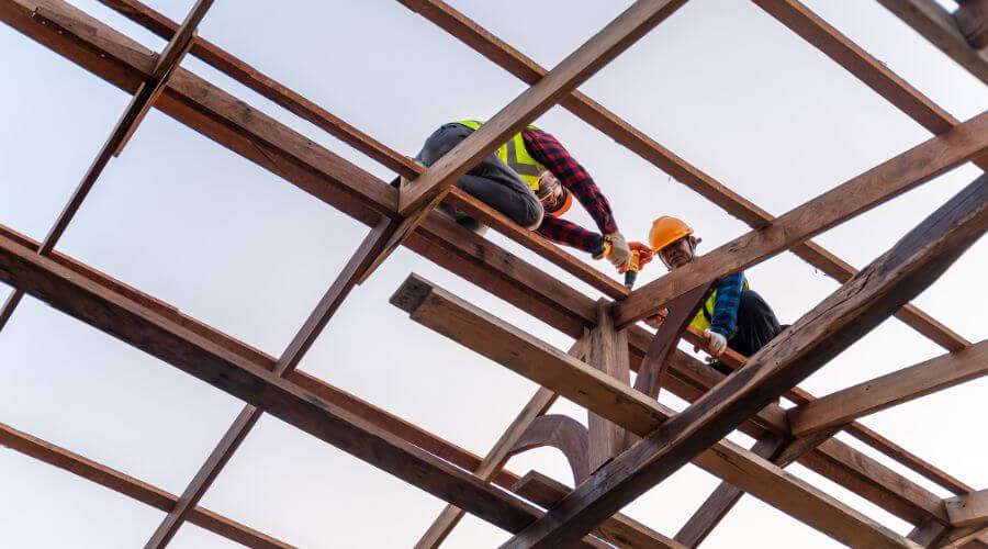 Expert tile roof repair services in Magnetic Springs, OH